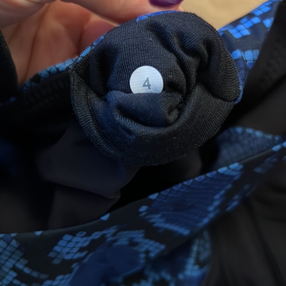 Lululemon -All the right places -high waisted -navy blue - snake print waistband - Picture 4 of 5